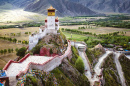 Yumbulagang Palace in Tibet