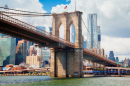 View of Manhattan with Brooklyn Bridge