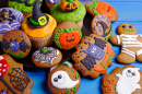 Halloween Cookies and Cupcakes